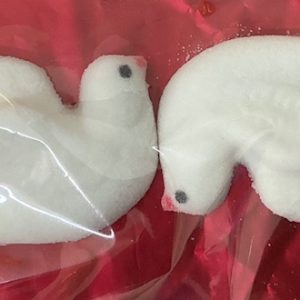 Doves flat sugar cake decoration