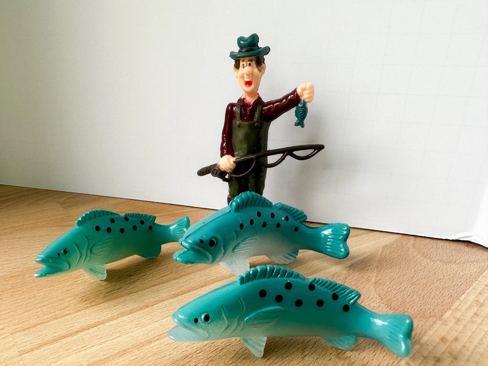 Vintage Tangled Fishing Cake Topper Funny Fisherman’s Birthday Party Theme